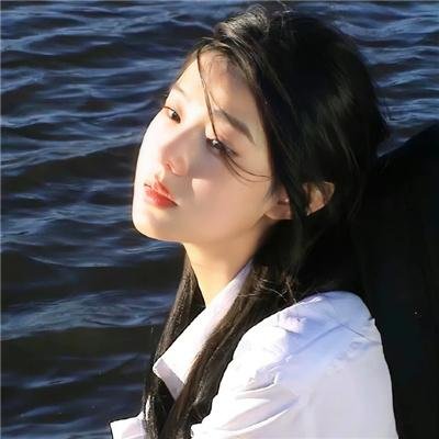 金发奇女